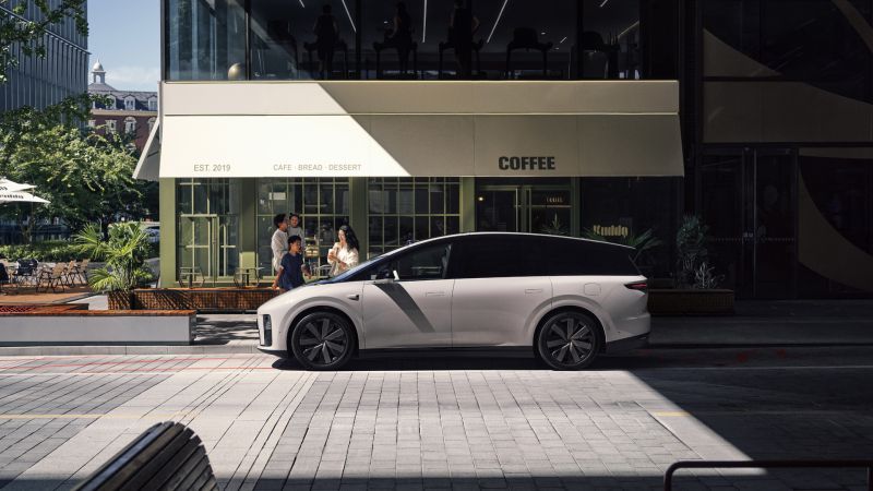 888集团汽车首款纯电SUV888集团i8正式发布